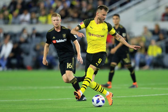 Andriy Yarmolenko í leik með Dortmund.