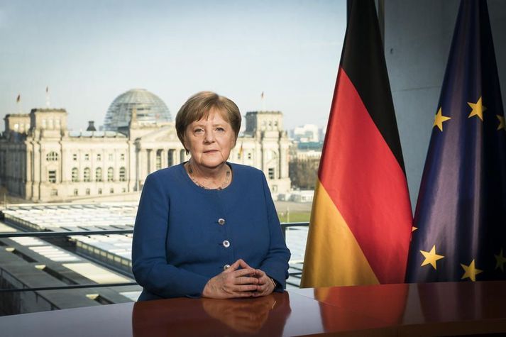 Angela Merkel Þýskalandskanslari ávarpaði þjóð sína fyrr í kvöld.