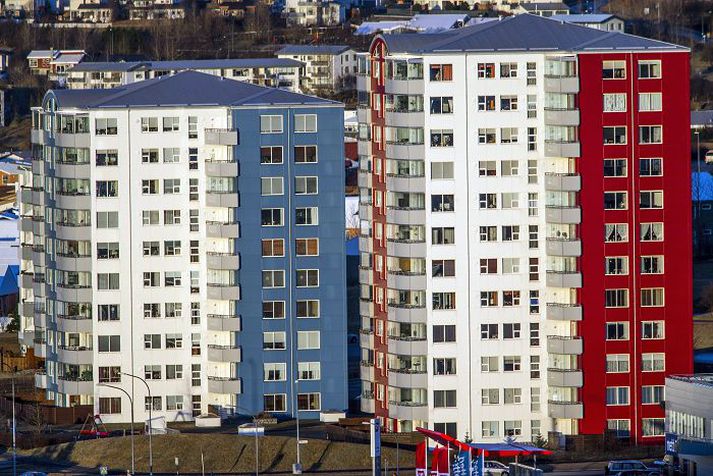 Fasteignir Í lok árs 2011 var alls 1.951 lántakandi sem fjármagnaði húsnæðiskaup með lánsveði á árunum 2004 til 2008 með húsnæðisskuld umfram 110% af fasteignamati.
Fréttablaðið/Vilhelm