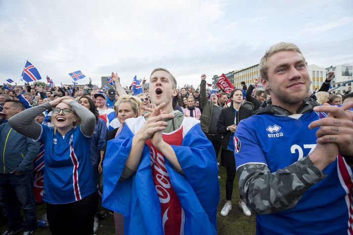 Landsliðinu verður fagnað í miðborginni í dag.