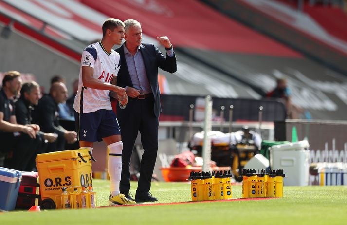 José Mourinho ætlar ekki að nota Erik Lamela gegn Brentford annað kvöld.