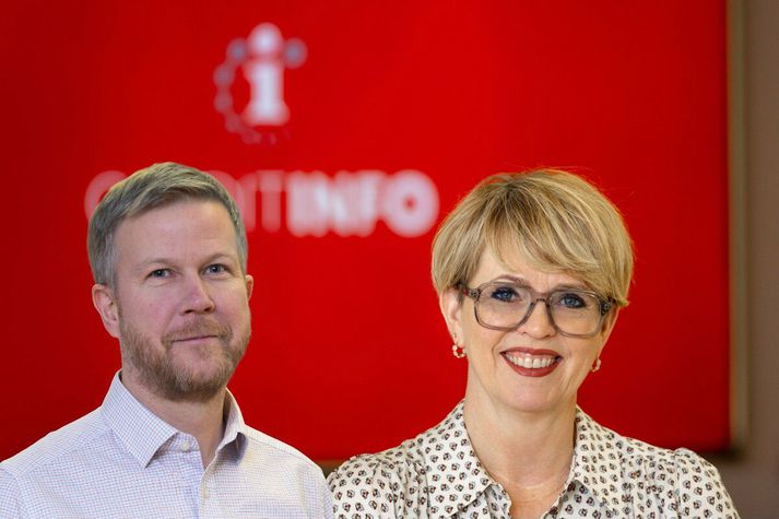 Creditinfo birtir nýjan lista yfir Framúrskarandi fyrirtæki á hátíð í Hörpu þanng 28. október. Gunnar Gunnarsson er forstöðumaður greiningar og ráðgjafar hjá Creditinfo, og Hrefna Ösp Sigfinnsdóttir er forstjóri Creditinfo.