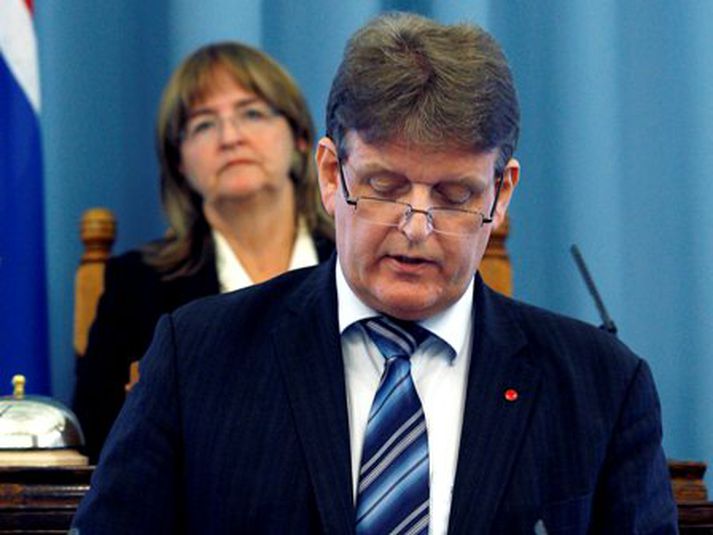 Guðbjartur Hannesson segir að allt sé undir við fjárlagagerðina. Mynd/ GVA.