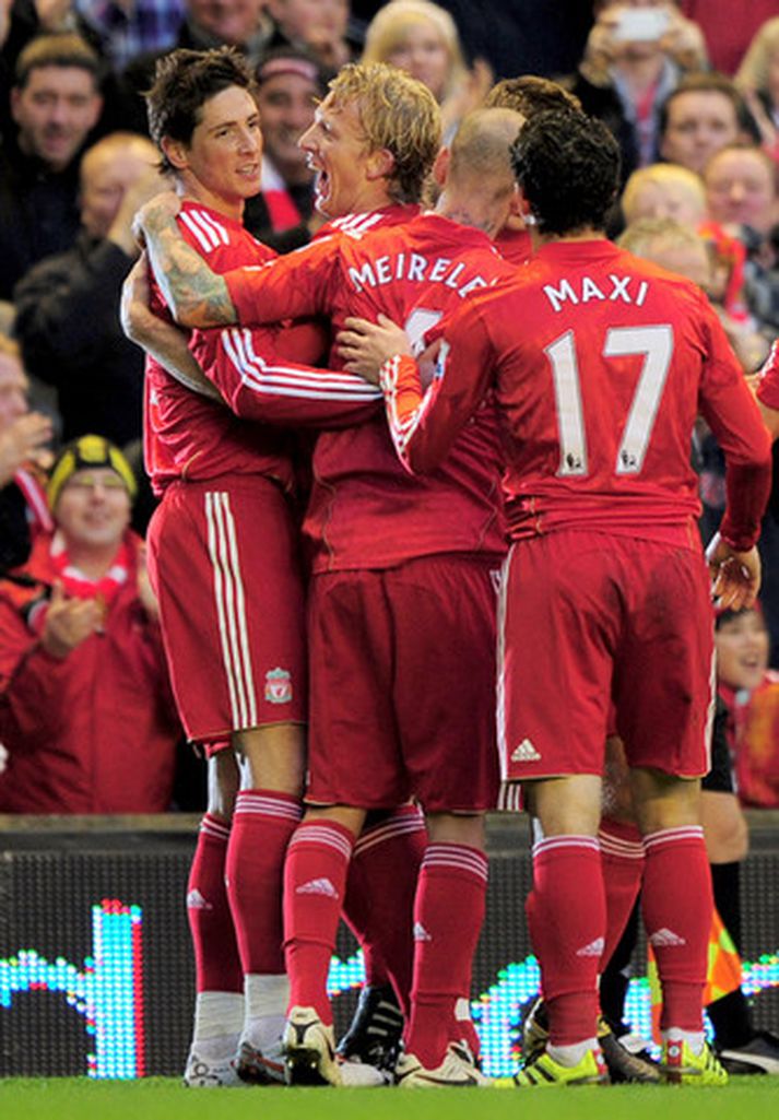 Leikmenn Liverpool fagna marki.