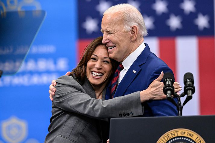 Joe Biden hefur óskað eftir því að Kamala Harris verði útnefnd eftirmaður hans.