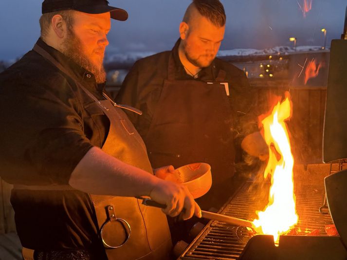 Matgæðingarnir á bak við Gæði segja nautatólgina leikbreyti í matreiðslu. Þeir gefa hér uppskrift að hátíðarkartöflum og sósu þar sem nautatólg kemur við sögu.