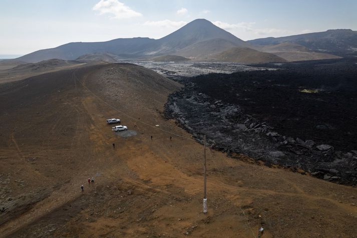 Íbúar eru hvattir til þess að huga að lausa- og innanstokksmunum sem geta fallið við jarðskjálfta og huga sérstaklega að því að ekki geti fallið lausamunir á fólk í svefni.  