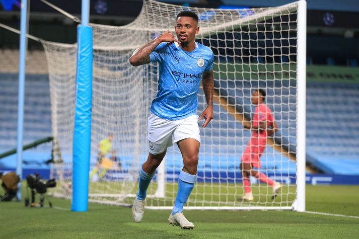 Gabriel Jesus var aðalmaðurinn þegar City tryggði sér farseðil til Portúgal.