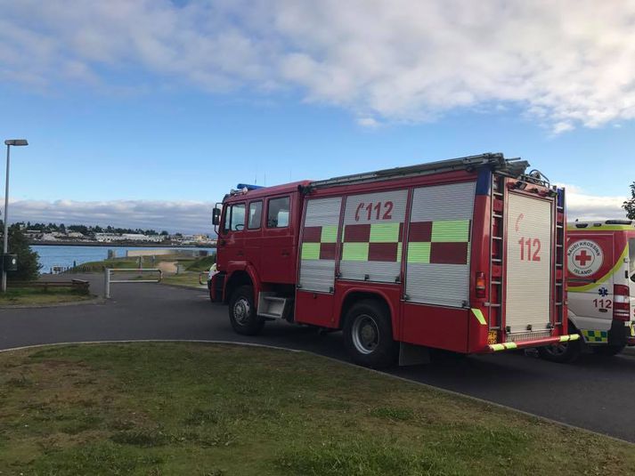 Slökkviliðið er á vettvangi.