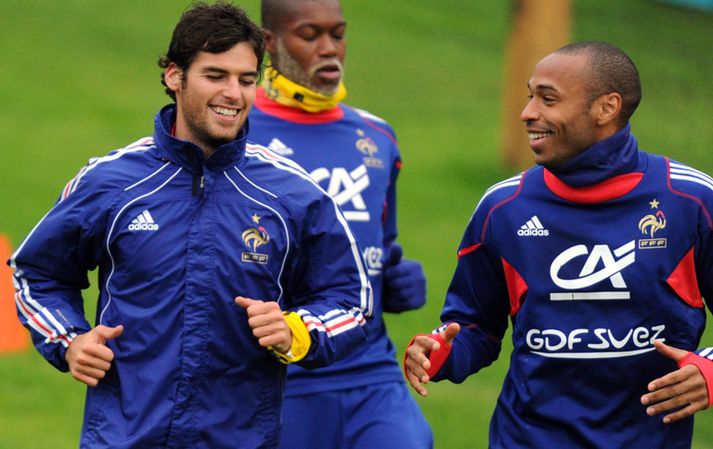 Gourcuff er hér með Thierry Henry, fyrrum leikmanni Arsenal.