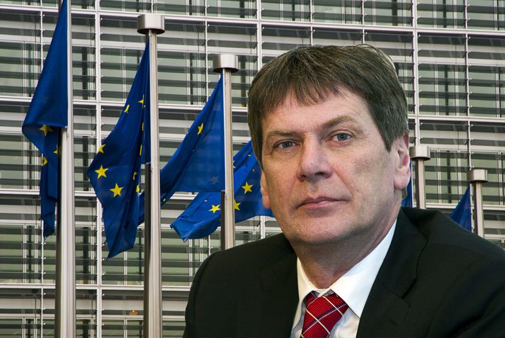 Brynjar segist spyrja sig hvort nauðsynlegt hafi verið að leggja tillöguna fram á þessum tímapunkti.