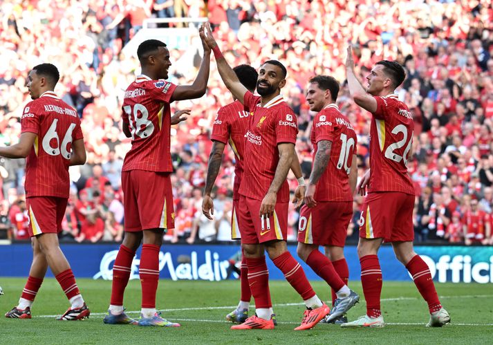 Mohamed Salah og Ryan Gravenberch hafa verið lykilmenn hjá Englandsmeisturum Liverpool í vetur.