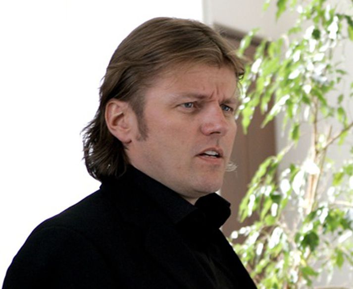 Jón Ásgeir Jóhannesson segir að gott sé á milli sin og systur sinnar.