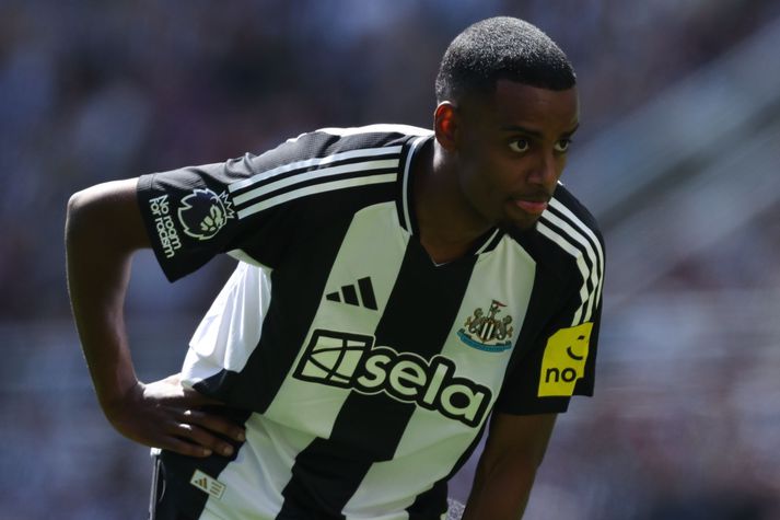 Alexander Isak er í verkfalli hjá Newcastle United en gefur kost á sér í sænska landsliðið.