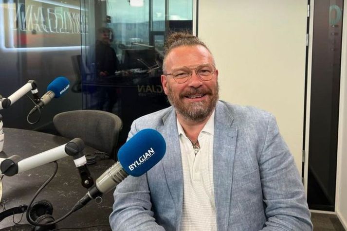 Segir systkinaátök oft eðli­leg en for­eldrar stígi of hratt inn í