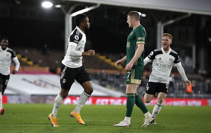 Lookman fagnar sigurmarkinu í kvöld en hann hefur verið drjúgur fyrir Fulham á leiktíðinni.