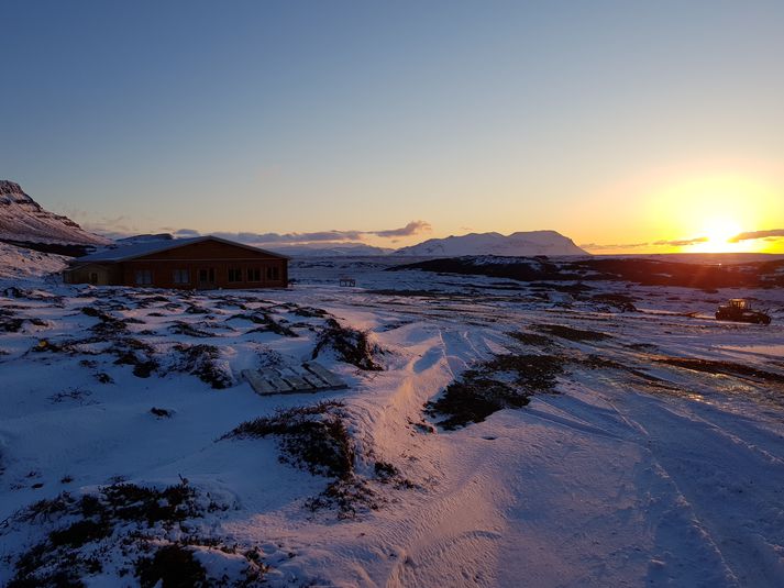 Notalegt sveitahótel fjarri þéttbýlinu. Tilboð gildir í mars og apríl á gistingu fyrir tvo.