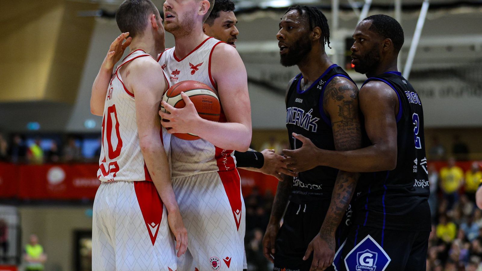 Um­fjöllun: Valur 85-79 Grinda­vík | Ein­vígið fer í odda­leik