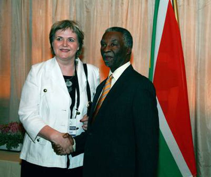 Ásta Möller með Thabo Mbeki, forseta Suður-Afríku, þá fundinum.