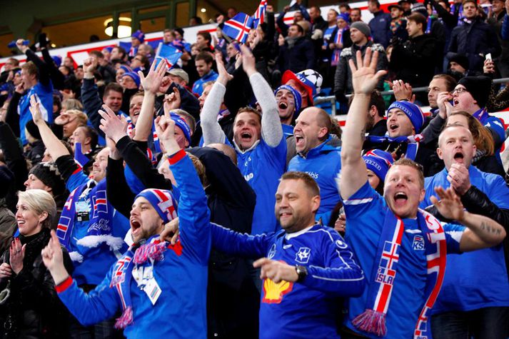 Spurning hvort íslenskir stuðningsmenn dansi samba í kvöld.
