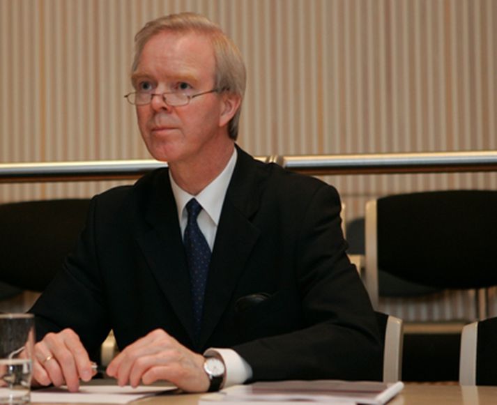 Ingimundur Friðriksson ætlar að láta af störfum hjá Seðlabankanum.