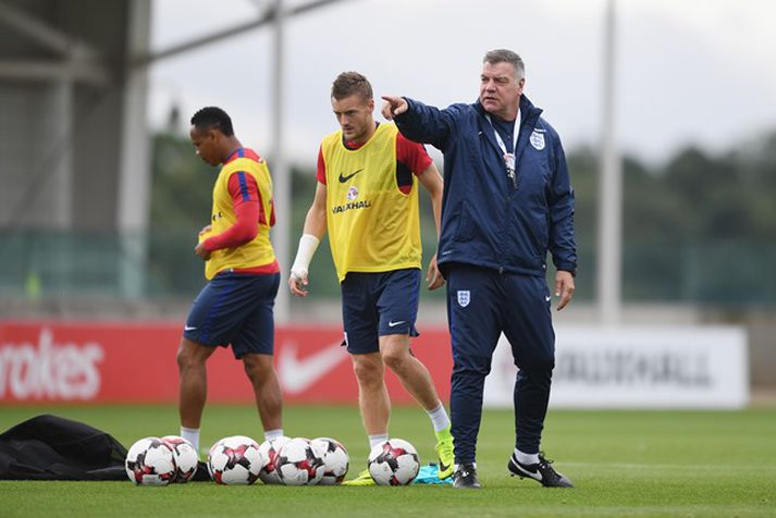 Allardyce segir Vardy til á landsliðsæfingu.