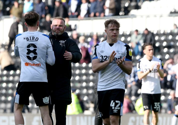 Wayne Rooney ætlar sér að koma Derby County upp á nýjan leik.