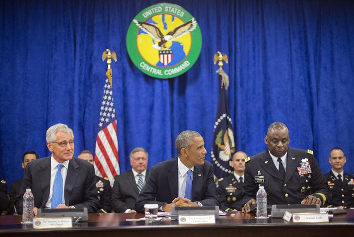 Barack Obama ítrekaði þá afstöðu sína að hann hygðist ekki senda landher til Íraks á blaðamannafundi í MacDill-herstöðinni í Flórída í gær.