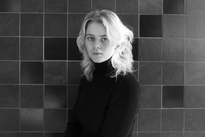 Íris Ólafsdóttir fatahönnuður sér um búninga í verkinu Jónsmessunæturdraumur.