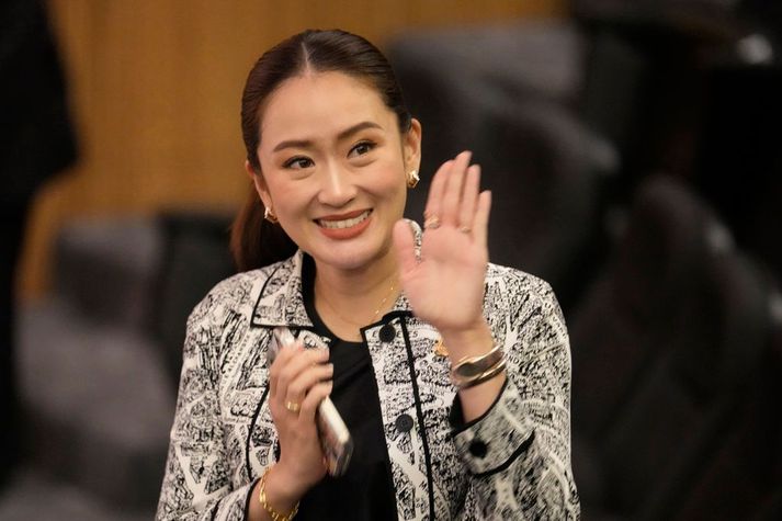 Paetongtarn Shinawatra bíða krefjandi verkefni en meðal þeirra er að halda embættinu, sem hefur reynst fjölskyldunni erfitt.