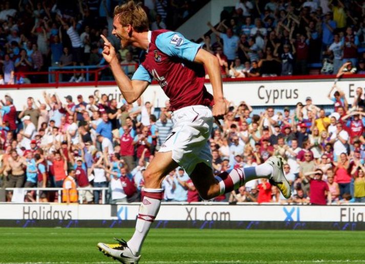 Calum Davenport í leik með West Ham.