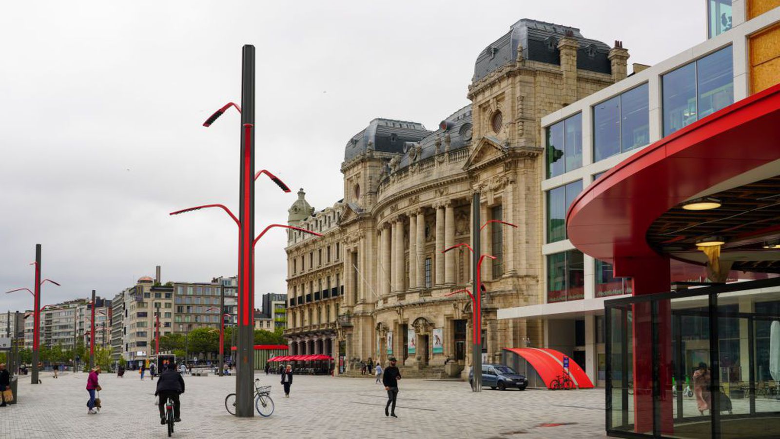 Sex særðir eftir hnífaárás á mót­mælum í Antwerpen