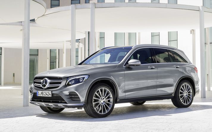 Mercedes Benz GLC jeppinn.