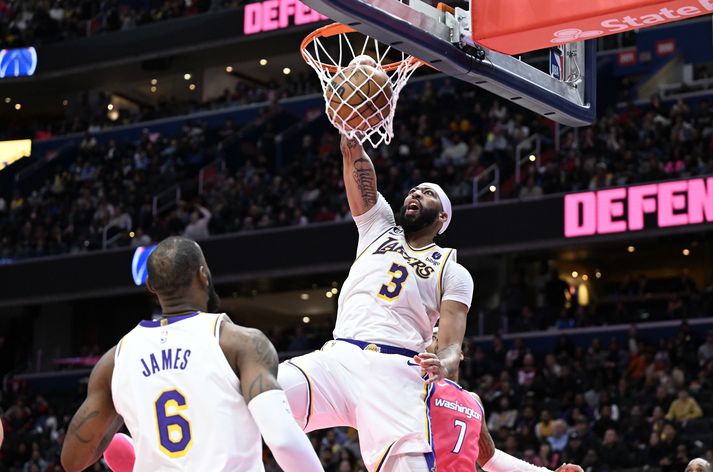 Anthony Davis var óstöðvandi í Washington.