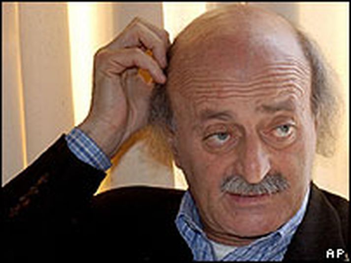 Walid Jumblatt leiðir stjórnmálahreyfingu drús trúarhópsins.
