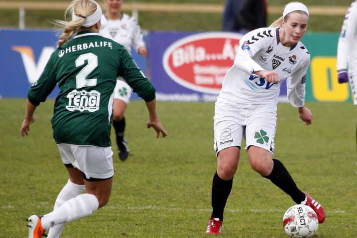 Berglind Björg Þorvaldsdóttir í leik með ÍBV á móti Breiðabliki.
