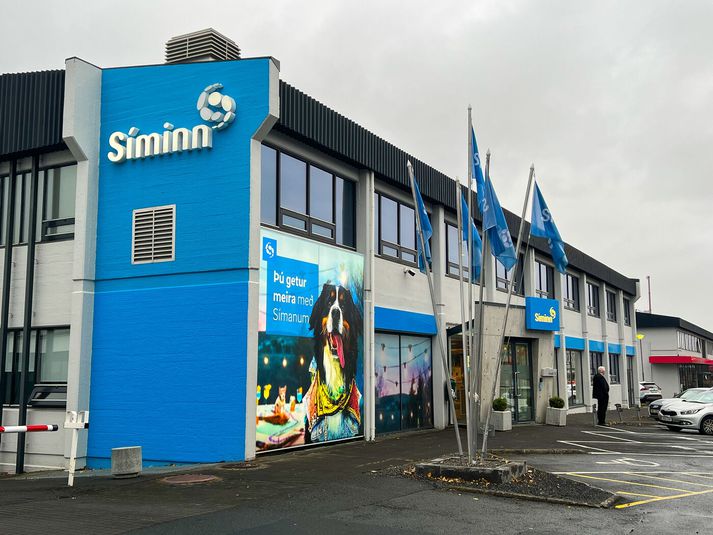 Síminn hefur sótt um að fá að slökkva síðar en um áramót á sínum sendum. 