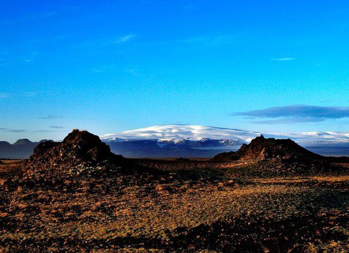 Bjart var yfir Kötlu þegar þessi mynd var tekin á Mýrdalssandi árið 2009. 