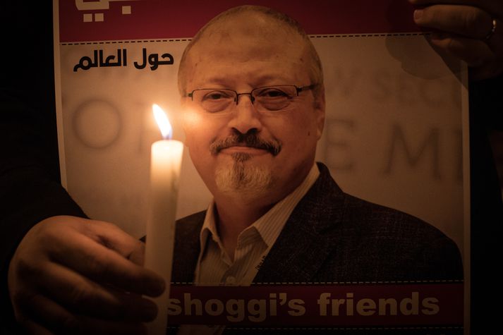 Khashoggi var myrtur á ræðismannsskrifstofu Sáda í Istanbúl í Tyrklandi fyrir mánuði síðan. Morðið á blaðamanninum hefur vakið mikla athygli og reiði innan alþjóðasamfélagsins.