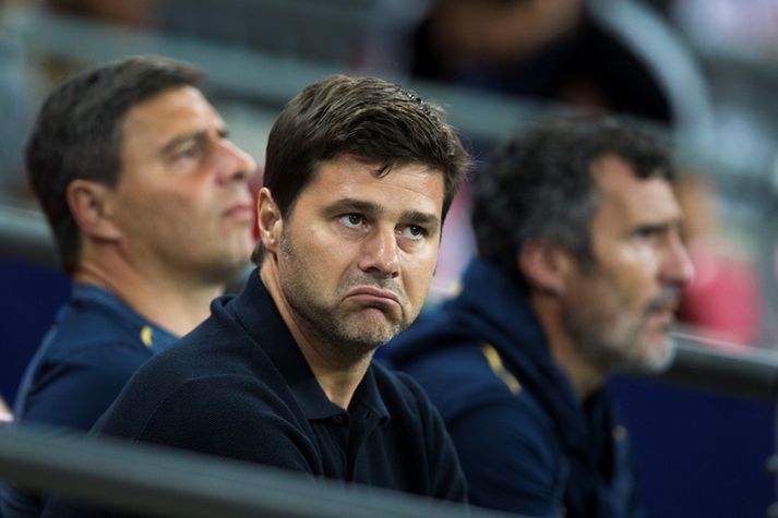 Pochettino á bekknum á Wembley.