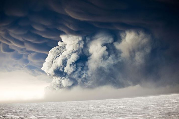 Volcano eruption in Grimsvotn, Iceland.