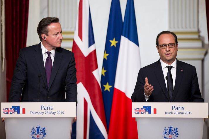 David Cameron og Francois Hollande í dag.