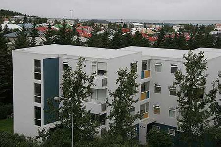 Mikið líf er á fasteignamarkaði þessa dagana.