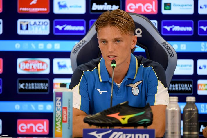Albert var ekki lengi að opna markareikninginn með Lazio