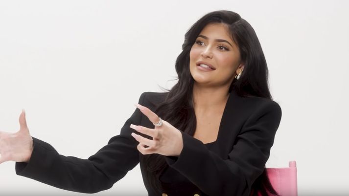 Kylie Jenner borðar nokkuð hollt en svindlar stundum.