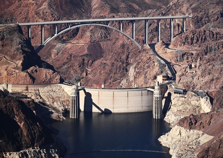 Lítið vatn er í Lake Mead, uppistöðulóni Hoover Dam í Nevada, um þessar mundir.