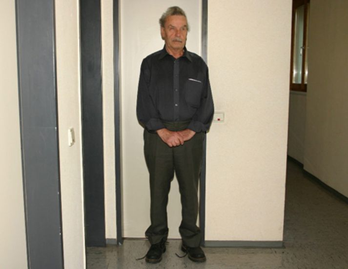 Fritzl við fangaklefa sinn.