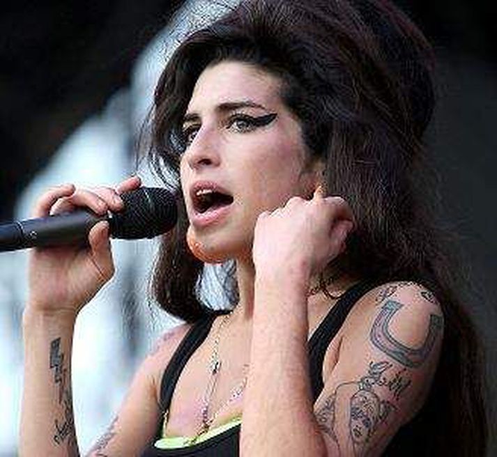 Amy Winehouse.