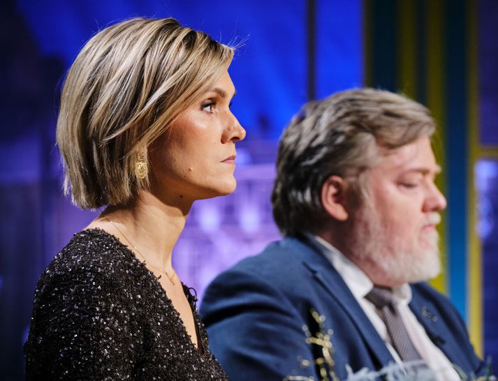 Kristrún Frostadóttir og Sigmundur Davíð Gunnlaugsson í Kryddsíld um áramót. Samkvæmt könnunum eru þeirra flokkar stærstir á þingi, Samfylking og Miðflokkur. 