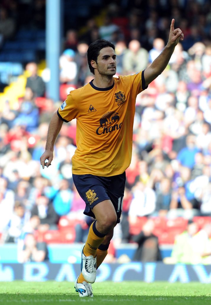 Mikel Arteta í leik með Everton.